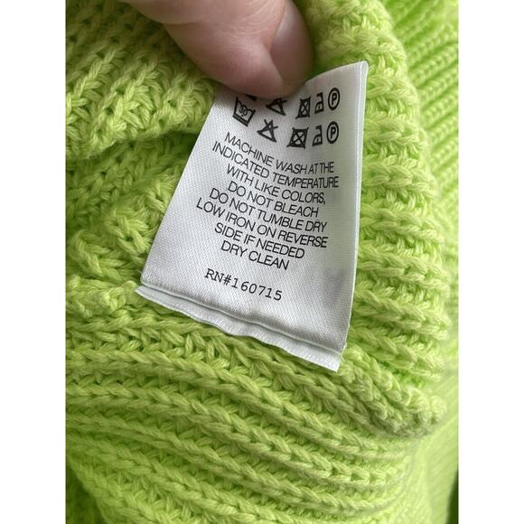 NWT SER.O.YA Syd Sweater Women Size Medium Neon Green Distressed Grunge V-neck‎ - Picture 12 of 12